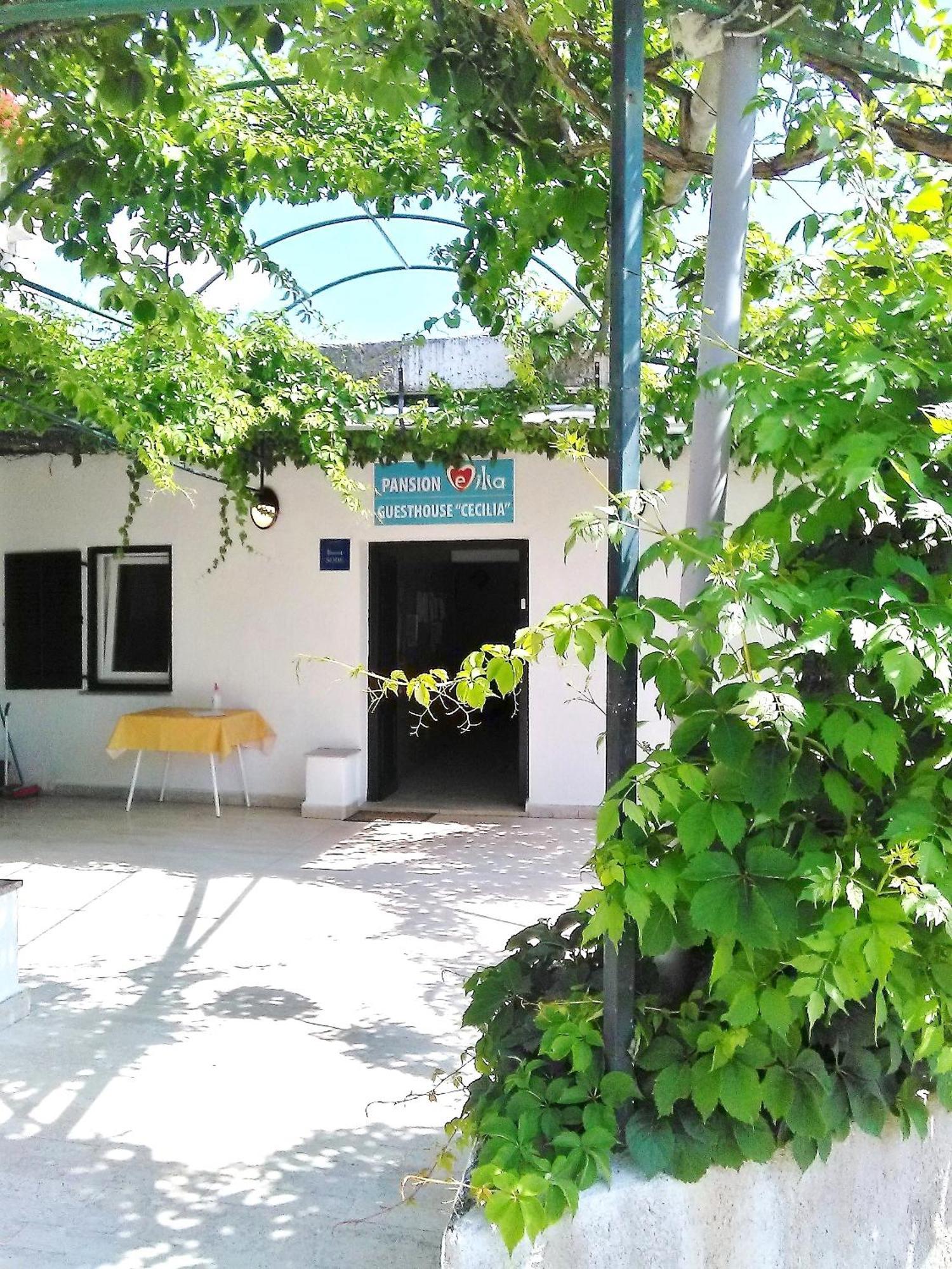 Guesthouse Cecilia 2 马林斯卡 外观 照片