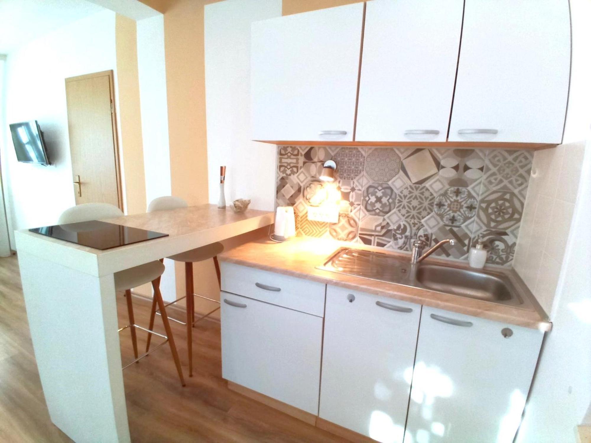 Guesthouse Cecilia 2 马林斯卡 外观 照片
