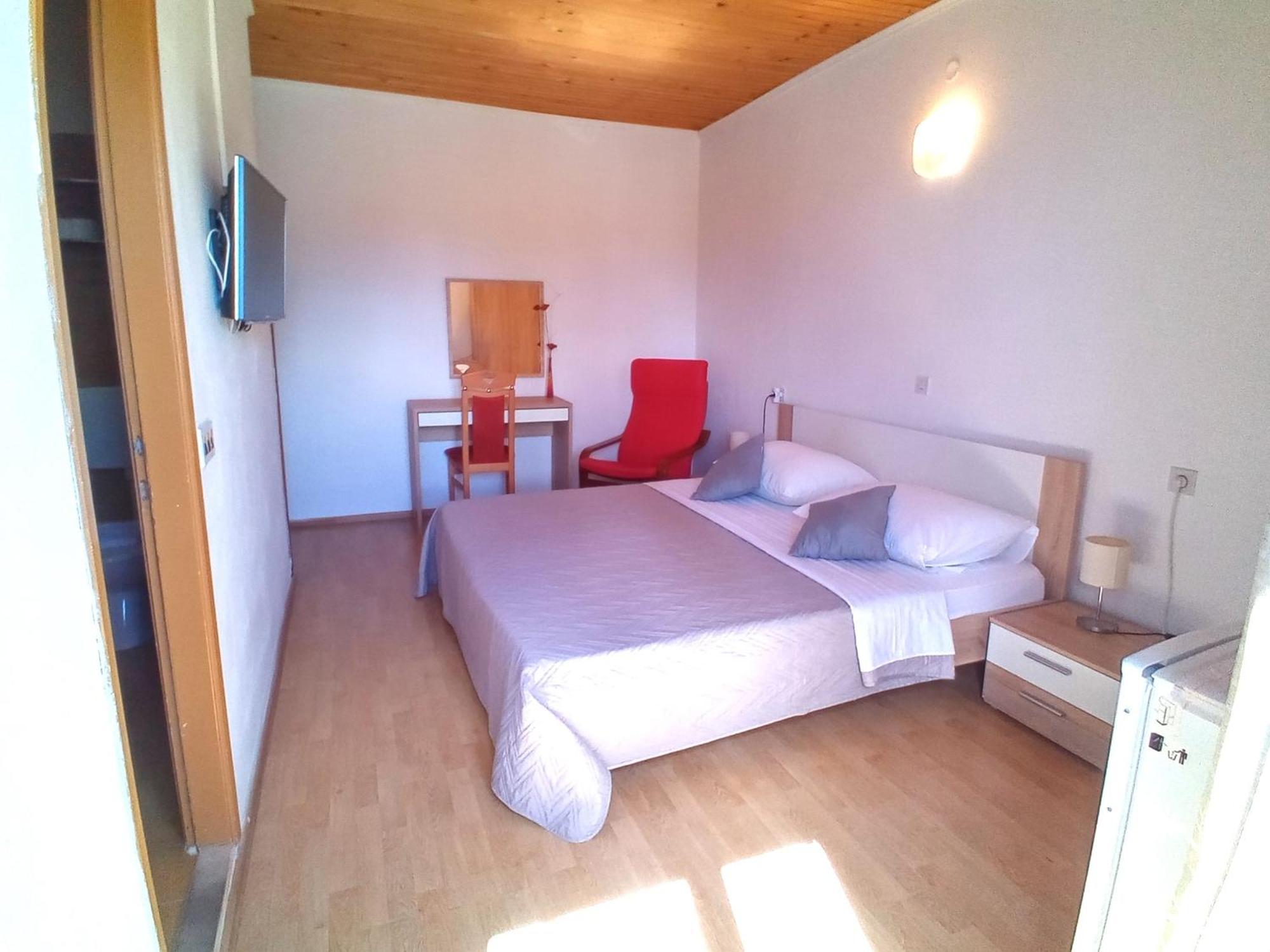 Guesthouse Cecilia 2 马林斯卡 外观 照片